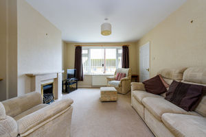 Sitting Room- click for photo gallery